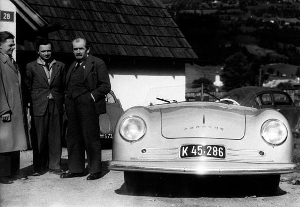 Bis 1950 entstanden in Gmünd 52 Exemplare des als Coupé und Cabriolet erhältlichen Porsche 356/2. Doch die provisorischen Produktionsanlagen liessen kein weiteres Wachstum zu. So entschloss sich die Unternehmensführung 1949 nach Stuttgart zurückzukehren.